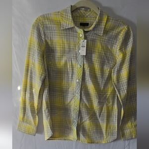 3/$25 NWT Talbots Plaid Casual Button Up Yellow/Gray Size Small Petite